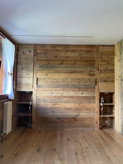 Incantevole Appartamento Stile Chalet Breuil Cervinia Exteriör bild